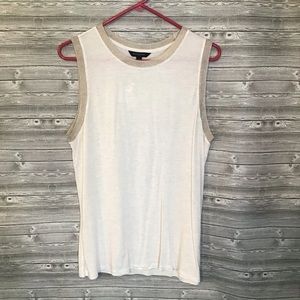 Women’s banana republic tank L.  NWT
